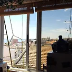 Com Vista O Tejo Lisbon